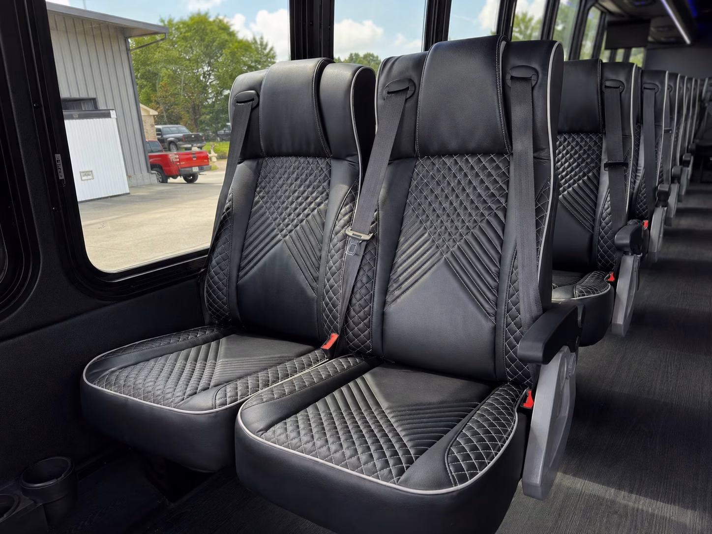 minibus rentals in oklahoma city for smaller prom groups