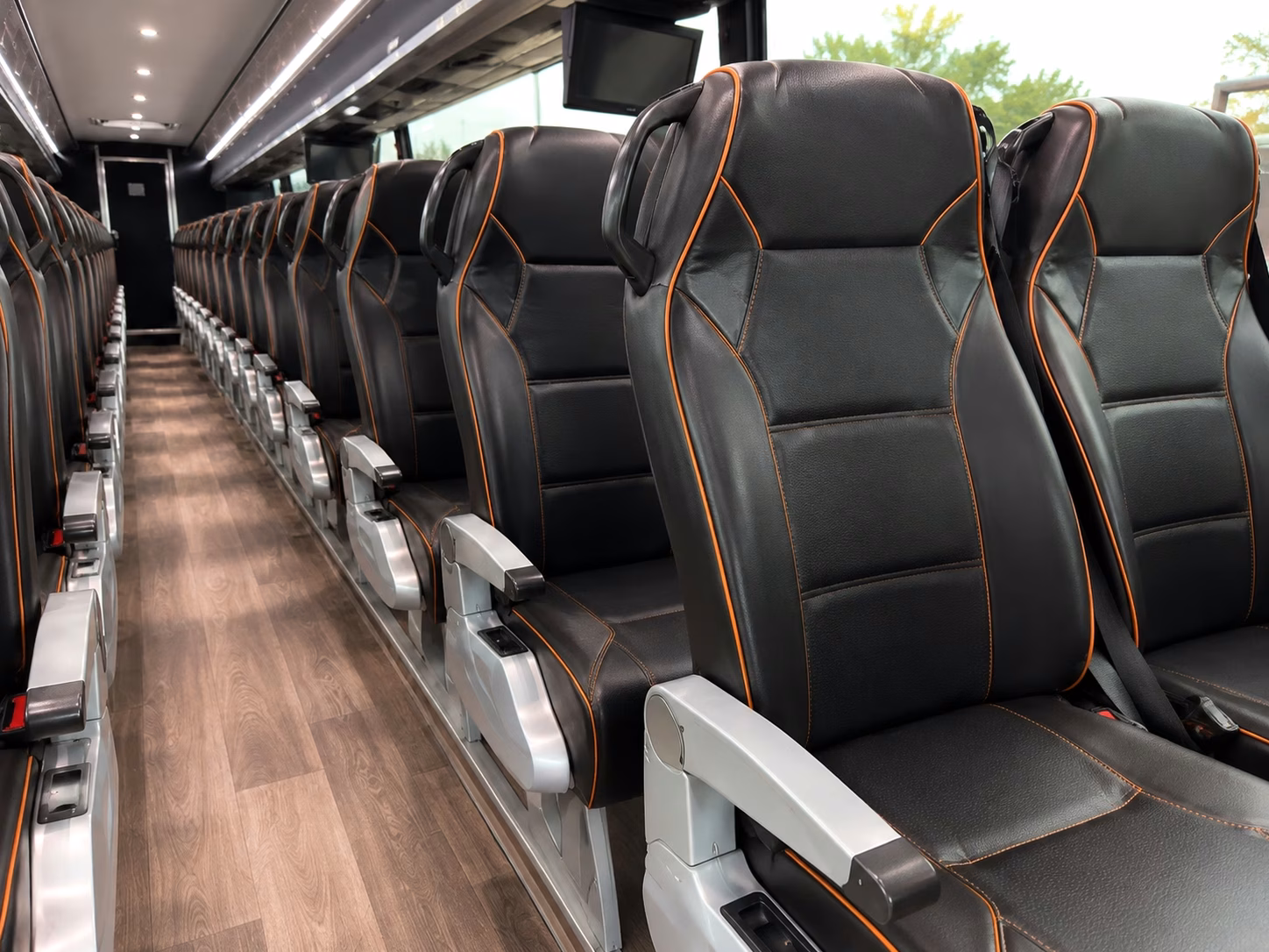 oklahoma city field trip charter bus rentals for any destination