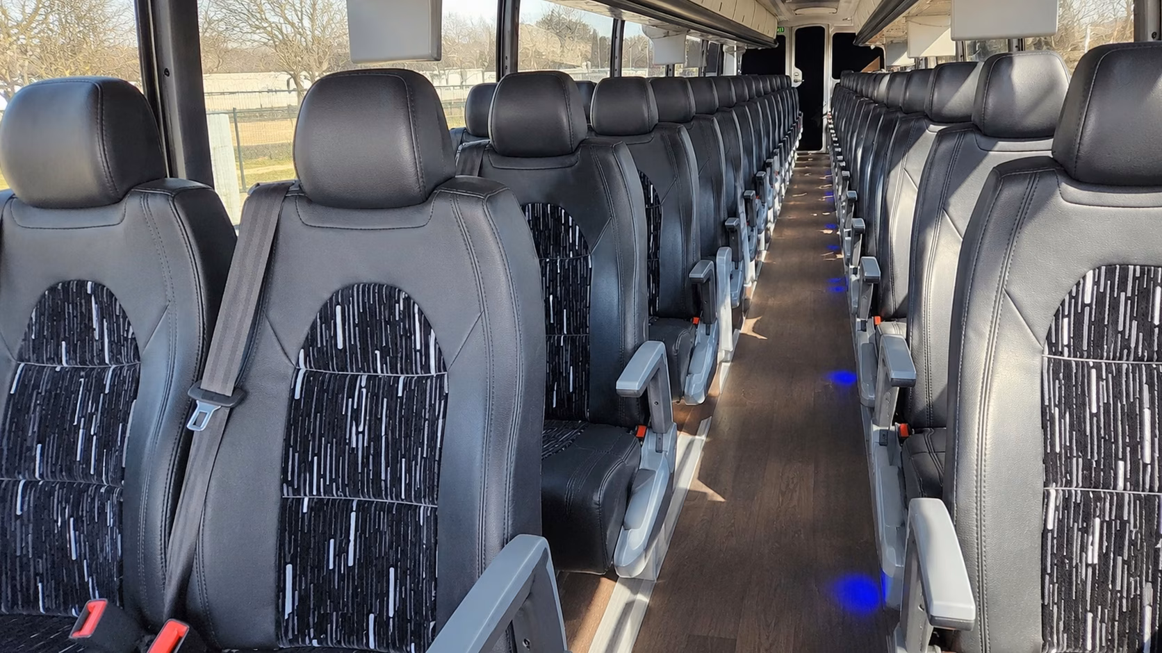 wedding transportation in oklahoma city and all the surrounding areas